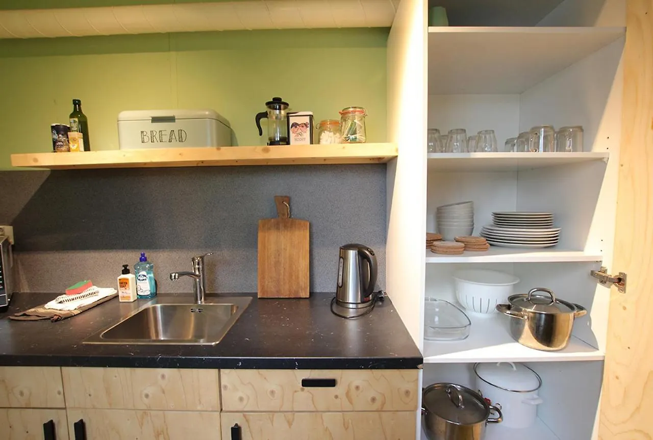 Апарт-отель Amsterdam Farm Lodge