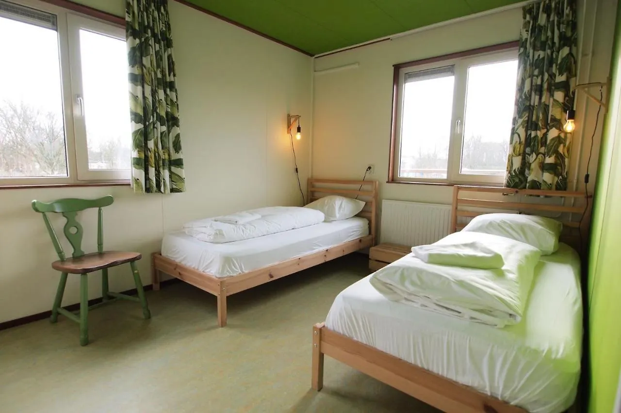 Amsterdam Farm Lodge 0*,