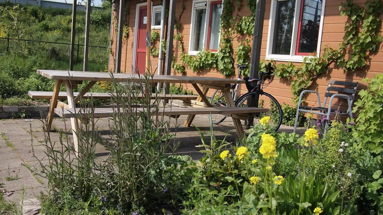 Amsterdam Farm Lodge 0*,