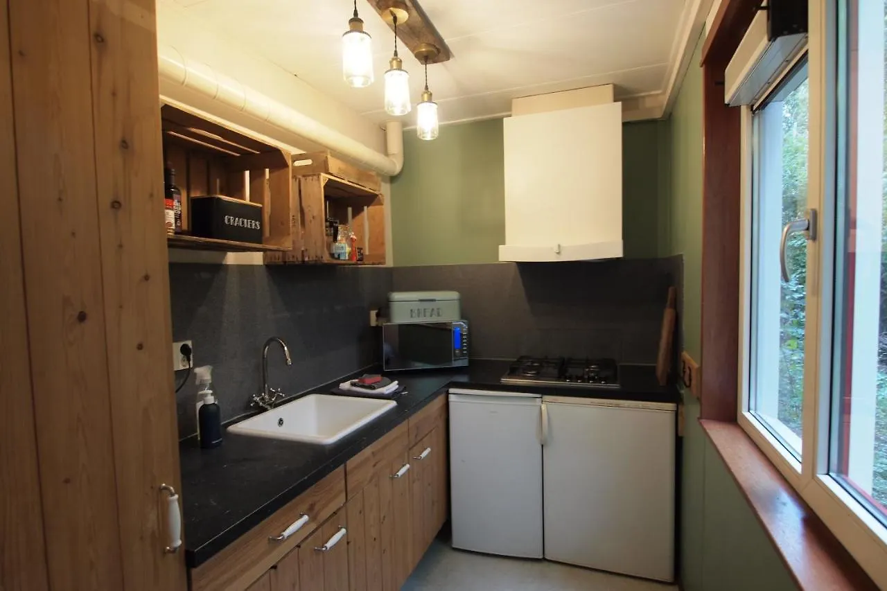 Апарт-отель Amsterdam Farm Lodge