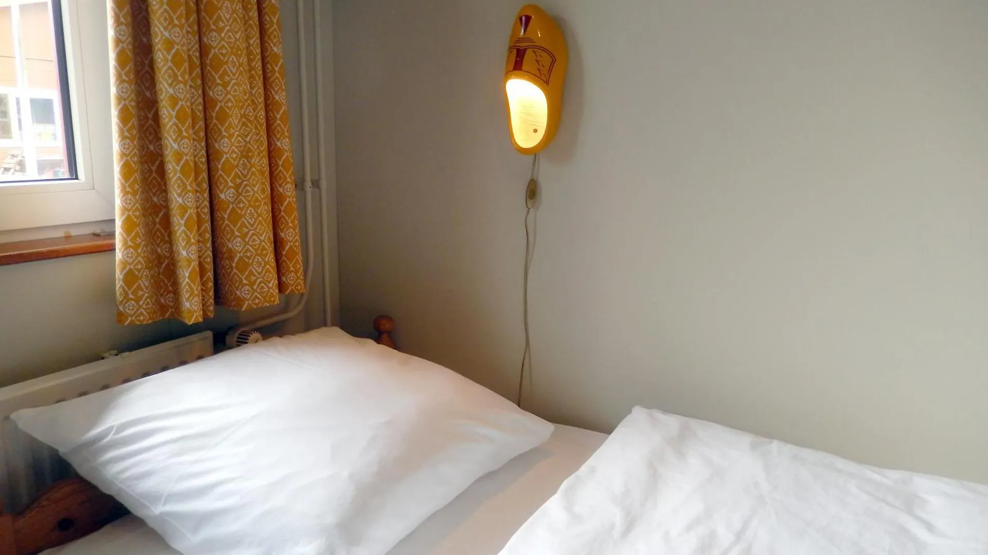 Апарт-отель Amsterdam Farm Lodge Нидерланды
